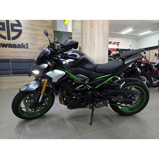 KAWASAKI Z900 SE 2026 DEMO POUZE 537 KM NAJETO