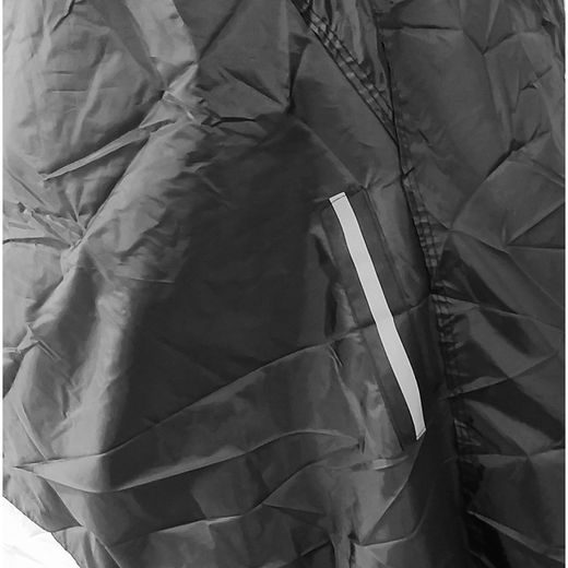 NEPROMOKAVÁ PLACHTA NA MOTORKU SPARK MODERATE