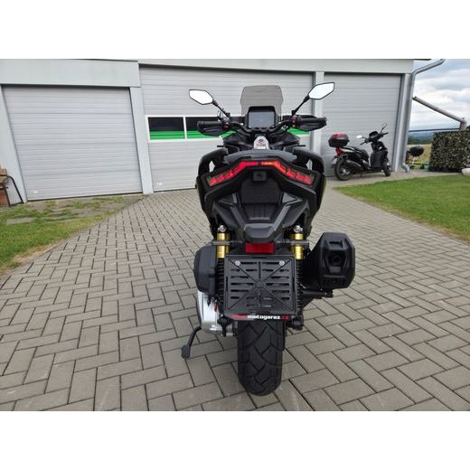VOGE SR450X ČERNÁ