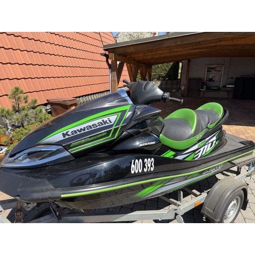 VODNÍ SKÚTR KAWASAKI JET SKI ULTRA 310 LX MODEL 2016 + PŘÍVĚS