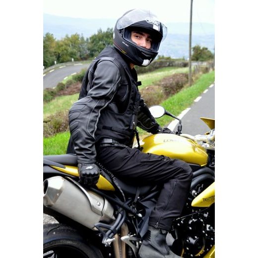 AIRBAGOVÁ VESTA HELITE AIRNEST ČERNÁ