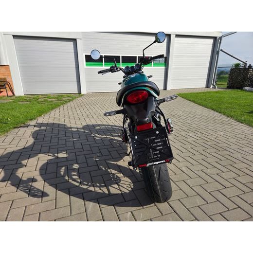 KAWASAKI Z650RS CANDY EMERALD GREEN 2026