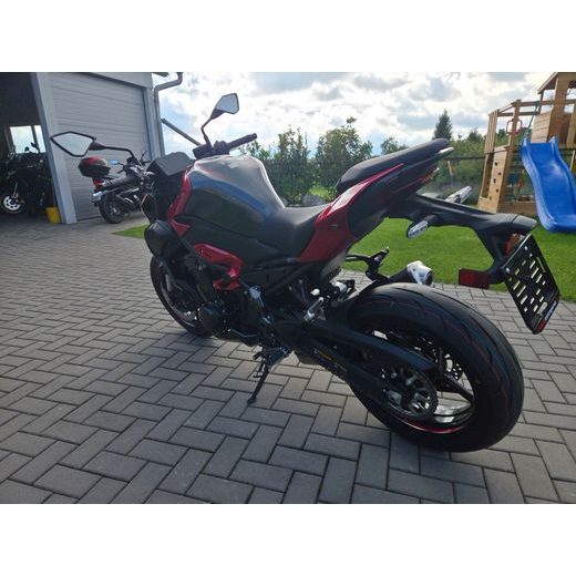 KAWASAKI Z900 CANDY PERSIMMON RED 2027