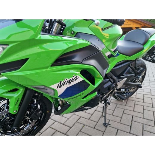 KAWASAKI NINJA 650 LIME GREEN 2026