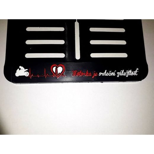 NOSIČ SPZ NA MOTORKU S 3D MOTIVEM MOTORKA JE SRDEČNÍ ZÁLEŽITOST