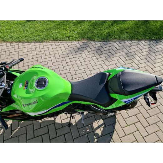 KAWASAKI NINJA ZX-6R LIME GREEN 2026