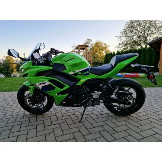 KAWASAKI NINJA 650 LIME GREEN 2026