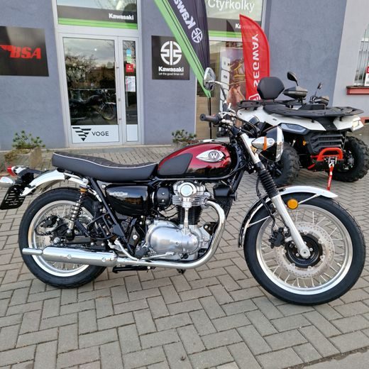 KAWASAKI W800 METALLIC DIABLO BLACK 2024 POUZE 250 KM NAJETO