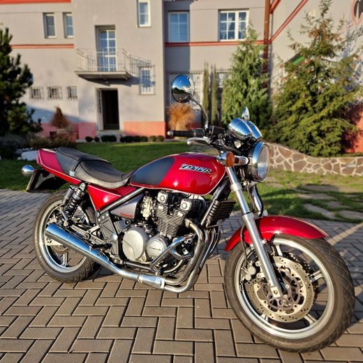 KAWASAKI ZEPHYR 550