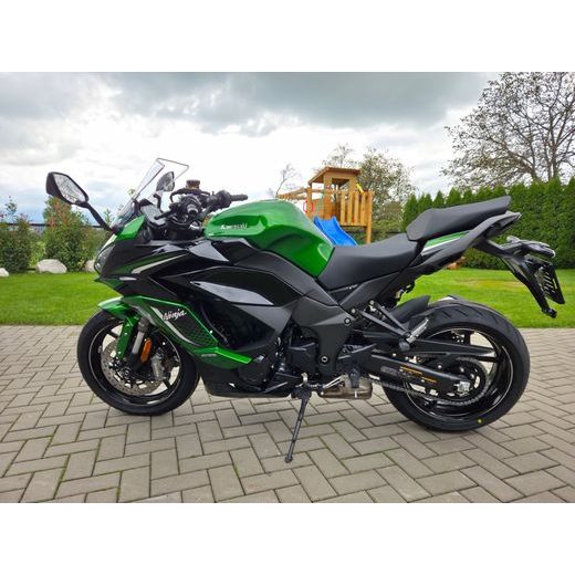 KAWASAKI NINJA 1100SX SE EMERALD BLAZED GREEN 2026 DEMO