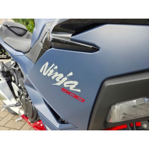 KAWASAKI NINJA 500 SE METALLIC MATTE TWILIGHT BLUE 2026