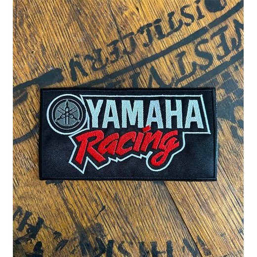 NÁŠIVKA S MOTIVEM YAMAHA RACING