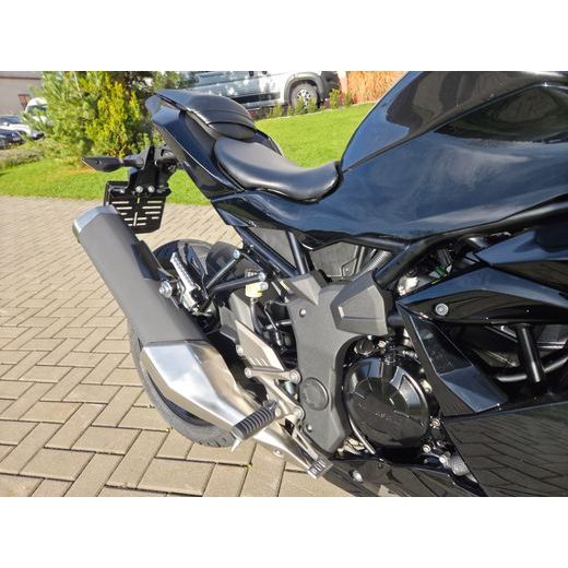 KAWASAKI NINJA 125 EBONY 2026