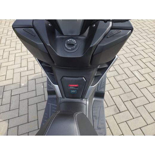 VOGE SR3 250I SILVER