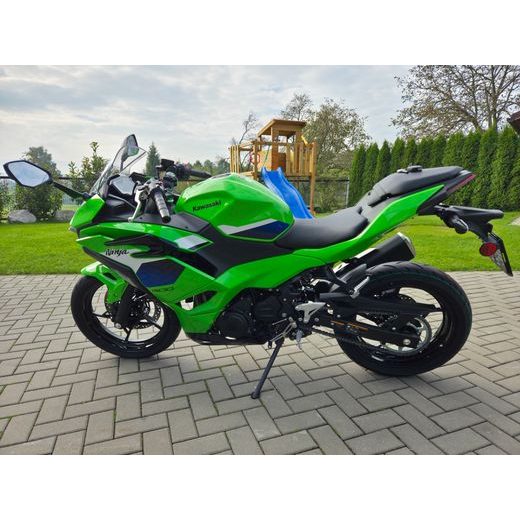 KAWASAKI NINJA 500 SE LIME GREEN 2026