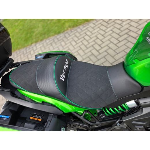 KAWASAKI VERSYS 650 MODEL 2019 S PLNOU VÝBAVOU