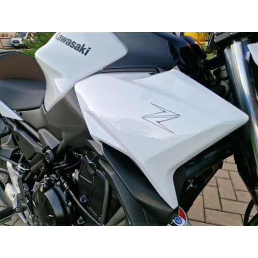 KAWASAKI Z650 PEARL BLIZZARD WHITE 2026