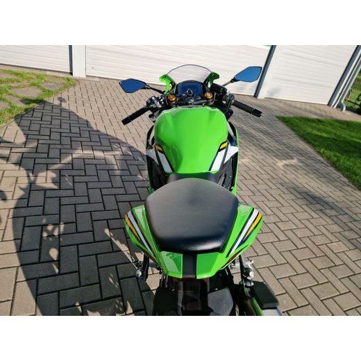KAWASAKI NINJA ZX-4RR LIME GREEN 2025