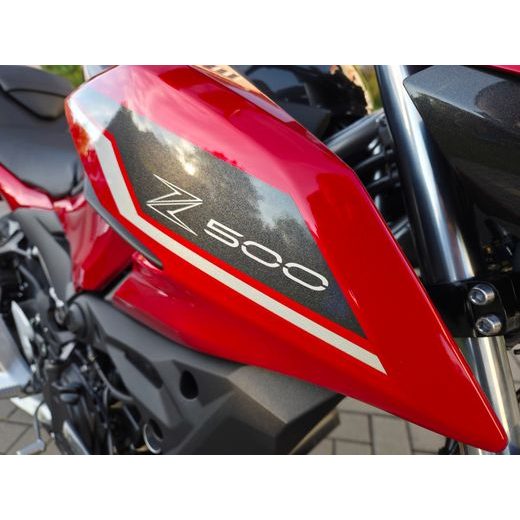 KAWASAKI Z500 SE CANDY PERSIMMON RED 2027