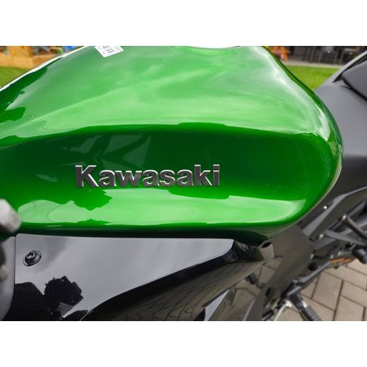KAWASAKI NINJA 1100SX SE EMERALD BLAZED GREEN 2026 DEMO