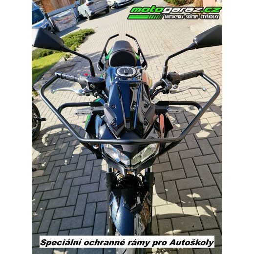 KAWASAKI Z650 S EBONY 2026 AUTOŠKOLA S OCHRANNÝMI RÁMY