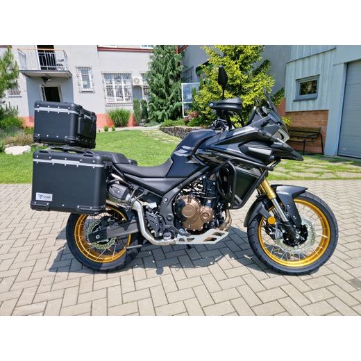 VOGE 625 DSX BLACK DEMO POUZE 98 KM NAJETO