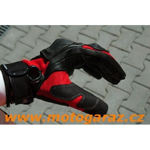 RUKAVICE NA MOTORKU NERVE SPORTY RED