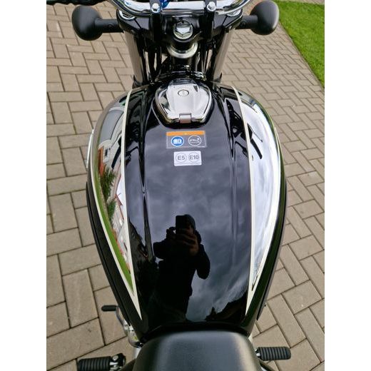 KAWASAKI MEGURO S1 EBONY 2025 POUZE 1900 KM NAJETO