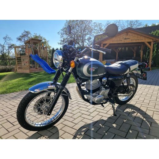 KAWASAKI W230 METALLIC MATTE DARK GREEN 2026