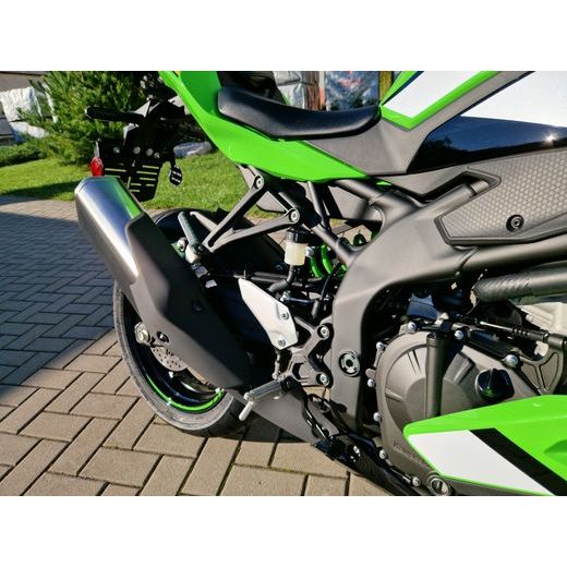 KAWASAKI NINJA ZX-4RR LIME GREEN 2025