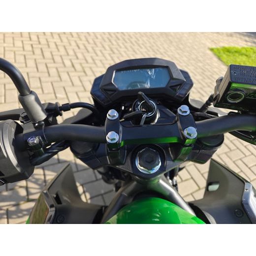 KAWASAKI Z125 CANDY LIME GREEN 2026