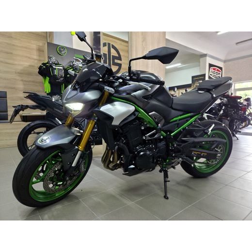 KAWASAKI Z900 SE 2026 DEMO POUZE 537 KM NAJETO