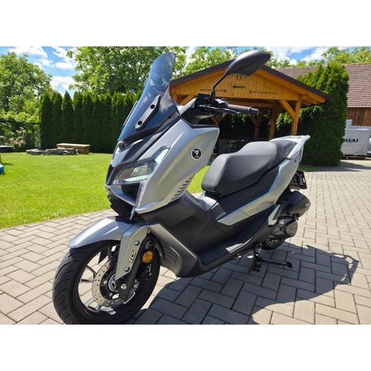 VOGE SR1 125I GT SILVER