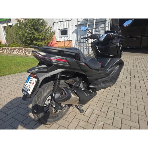VOGE SR4 350I MAX - PŘEDVÁDĚCÍ SKÚTR