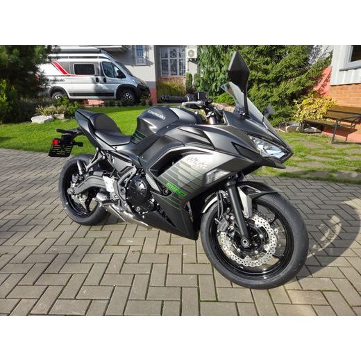 KAWASAKI NINJA 650 METALLIC MATTE GRAPHENESTEEL GRAY 2026