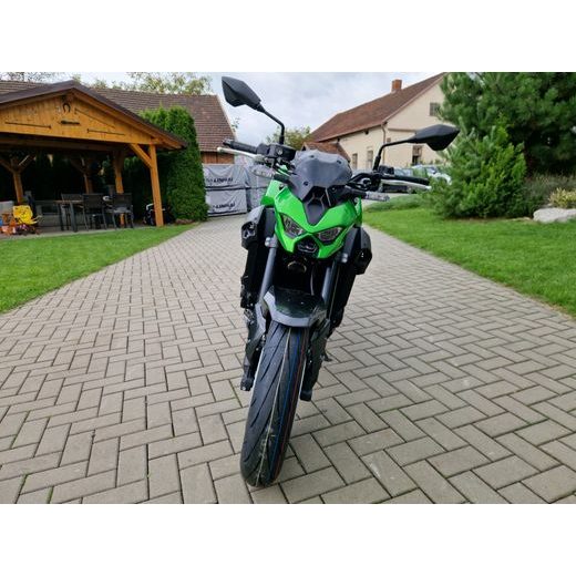 KAWASAKI Z900 CANDY LIME GREEN 2026
