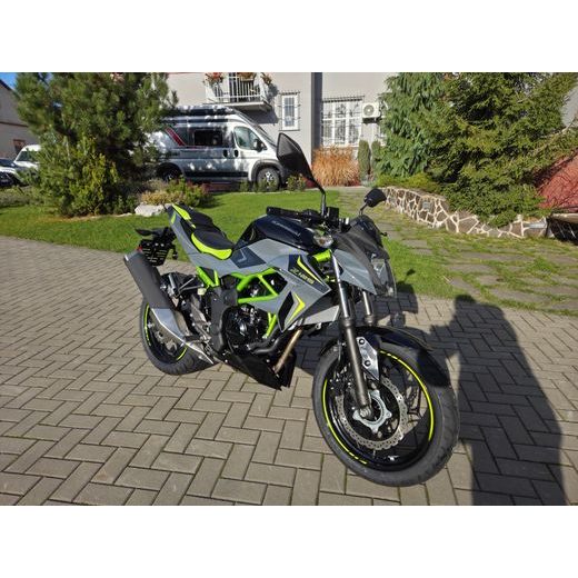 KAWASAKI Z125 PEARL STORM GRAY 2026
