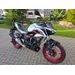 KAWASAKI Z500 SE PEARL BLIZZARD WHITE 2026 AUTOŠKOLA S OCHRANNÝMI RÁMY