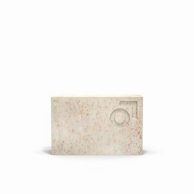 BEVIRO, PURIFYING BODY SCRUB BAR ZESTY VETIVER - E-SHOP