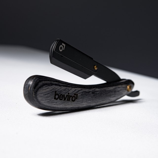 BEVIRO, PAKKAWOOD SHAVETTE - HOLENÍ