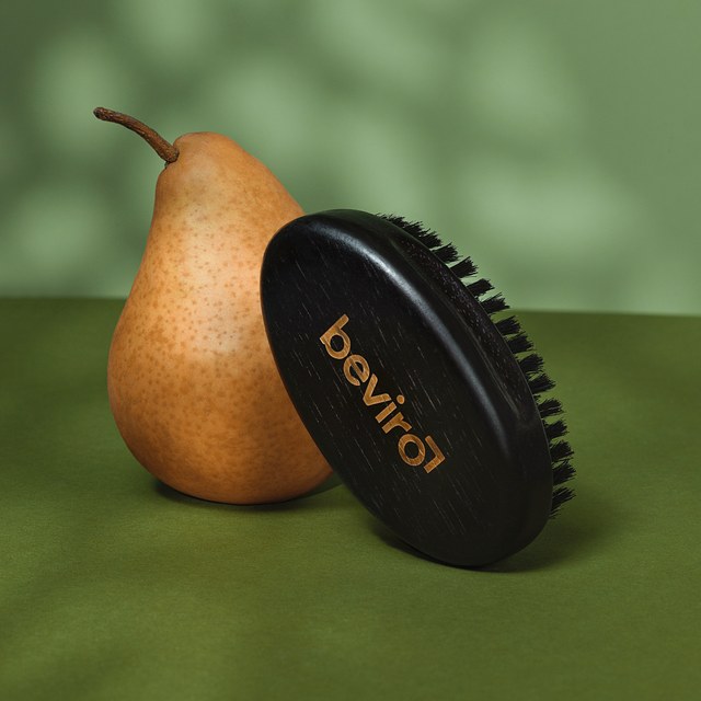 BEVIRO, BEARD BRUSH PEAR WOOD - PÉČE O VOUSY