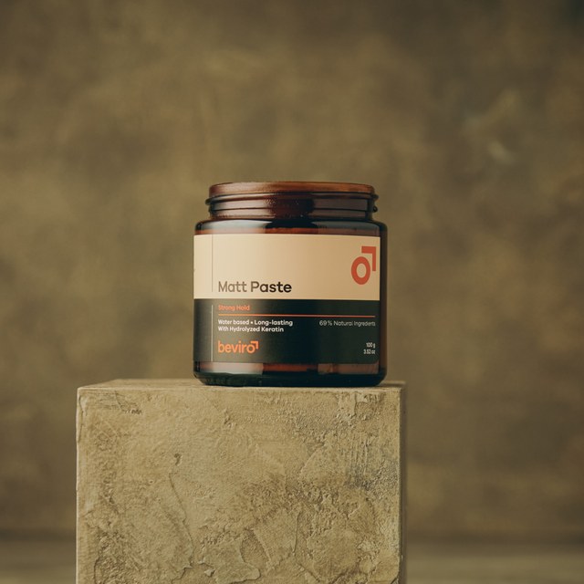 BEVIRO, MATT PASTE STRONG HOLD - PÉČE O VLASY