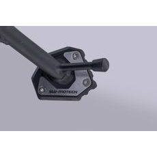 SW MOTECH ROZŠÍŘENÍ STOJÁNKU BLACK/SILVER. BENELLI LEONCINO 800 / 800 TRAIL.