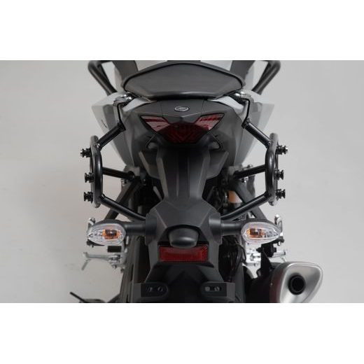 SW MOTECH URBAN ABS SADA BOČNÍCH KUFRŮ 2X 16,5 L. YAMAHA MT-03 (16-).
