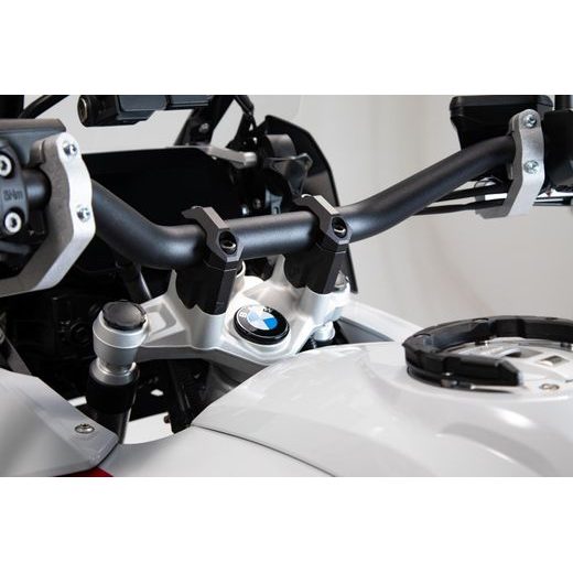 SW MOTECH ZVÝŠENÍ ŘÍDÍTEK 40 MM BMW R1200GS (12-18), R1250GS/ ADV.(18-). ČERNÉ
