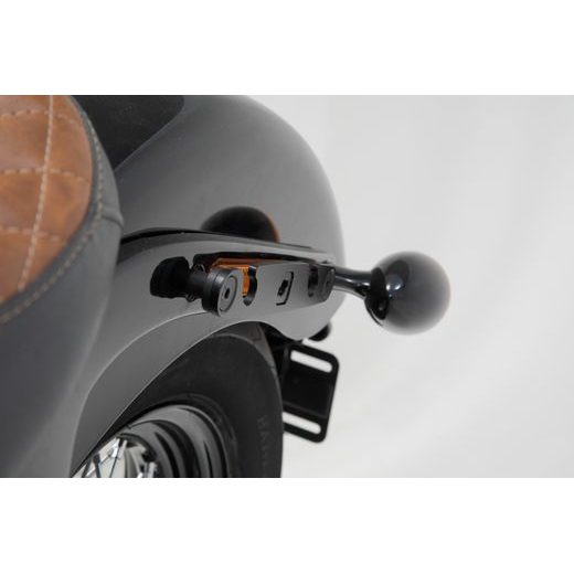 SW MOTECH SADA BOČNÍCH TAŠEK LEGEND GEAR LH HARLEY-DAVIDSON SOFTAIL STREET BOB (17-).