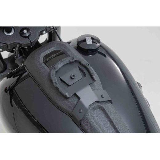 SW MOTECH PRO TANK RING BLACK. HARLEY-DAVIDSON LOW RIDER S (19-).