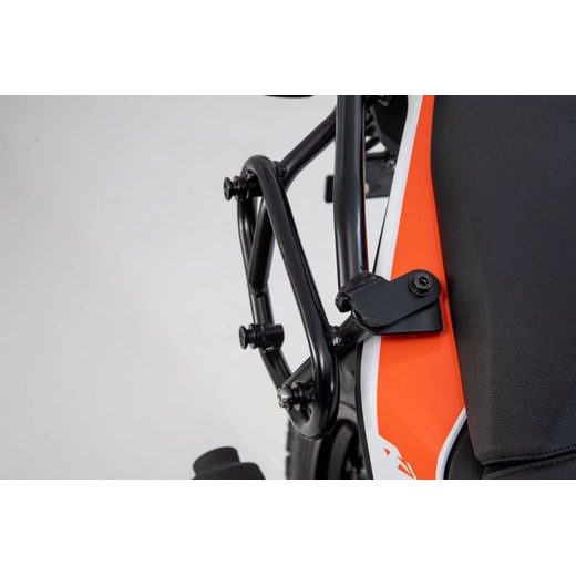 SW MOTECH SLC PRAVÝ NOSIČ KTM 390 ADVENTURE (19-).