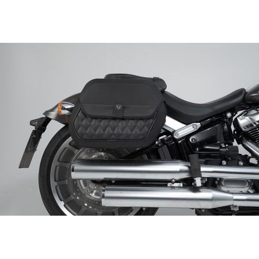 SW MOTECH SLH NOSIČ PRAVÝ HARLEY-DAVIDSON FAT BOY / S, BREAKOUT / S (17-).