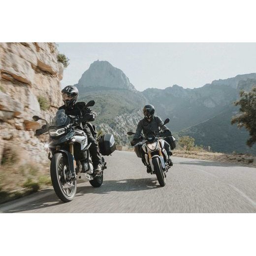 SW MOTECH PLASTOVÉ KUFRY AERO ABS ,2X25 L. SADA 2KS